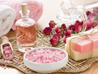 Арабська косметика: натуральний східна косметика з мускусом та інша продукція для обличчя, тіла і волосся