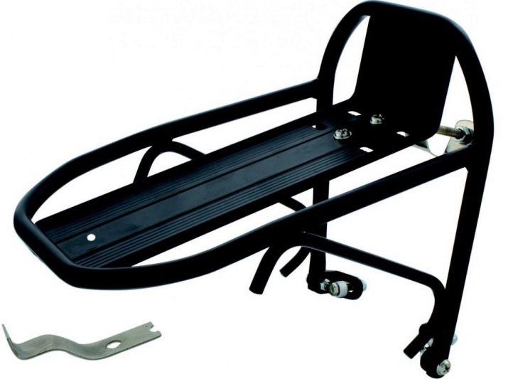 Багажник для велосипеда: опис велобагажников для гірських велосипедів, особливості задніх велосипедних багажників для велосипедів з колесами 26 і 29 дюймів, огляд консольних і універсальних моделей