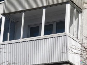 Балкон з виносом (58 фото): металевий балкон з виносом по підлозі і підвіконню. Чи потрібен дозвіл на виносну лоджію?