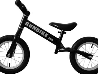 Беговелы Runbike: опис Beck ALX, Pro і інших моделей. Їх плюси і мінуси. Поради щодо вибору