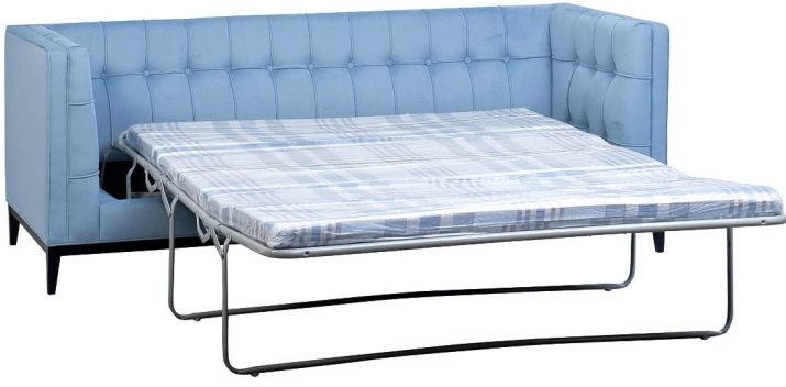 Блакитні дивани (55 фото): кутовий, розкладний і єврокнижка в дизайні інтер’єру кімнати, велюровий та інші