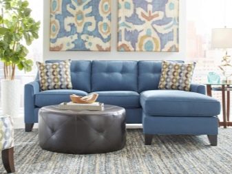 Блакитні дивани (55 фото): кутовий, розкладний і єврокнижка в дизайні інтер’єру кімнати, велюровий та інші