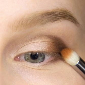 Близько посаджені очі (45 фото): покрокова інструкція по створенню макіяжу зі стрілками, як визначити тип і фарбувати очі