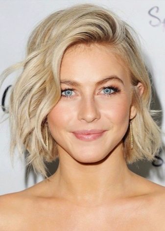 Блонд на коротке волосся (40 фото): каре і інші жіночі стрижки 2020 для волосся з модним відтінком блонд. Види блонда для короткого волосся