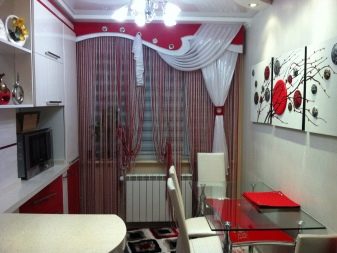 Червоні штори на кухню (44 фото): штори червоно-білого і чорно-червоного кольору в інтер’єрі кухні, красиві готові варіанти з тюлю в клітку і в горошок
