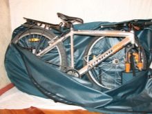 Чохли для велосипеда: як вибрати велочохол для перевезення і зберігання складних та інших видів велосипедів? Вибираємо велосипедні чохли від дощу