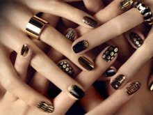 Чорний з золотом манікюр (56 фото): дизайн матових нігтів з золотистому, манікюр в чорному кольорі з блискітками