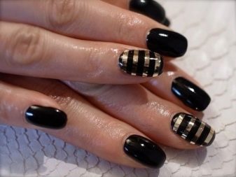 Чорний з золотом манікюр (56 фото): дизайн матових нігтів з золотистому, манікюр в чорному кольорі з блискітками