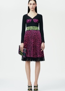 Christopher Kane (39 фото): сережки і мюли, а також модний одяг та взуття