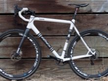 Циклокроссовый велосипед: що таке циклокросс? Огляд кращих кросових велосипедів. Чим вони відрізняються від шосейних велосипедів?