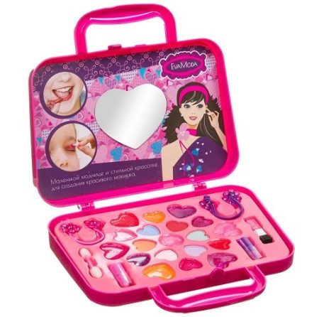 Дитяча декоративна косметика: набори для дівчаток від Bondibon Eva Moda і Totally Fashion, Markwins International і інші великі набори для дітей