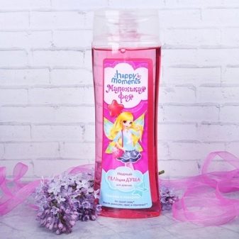 Дитяча декоративна косметика: набори для дівчаток від Bondibon Eva Moda і Totally Fashion, Markwins International і інші великі набори для дітей