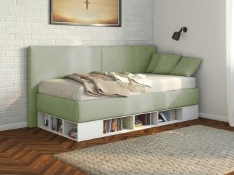Дитячий диван (84 фото): особливості вибору дивана-тахти і дивани-ліжка в кімнату для дітей, диван-трансформер з системою «акордеон» і «єврокнижка»