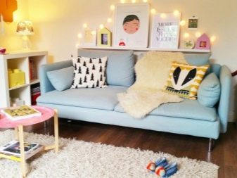 Дитячий диван (84 фото): особливості вибору дивана-тахти і дивани-ліжка в кімнату для дітей, диван-трансформер з системою «акордеон» і «єврокнижка»