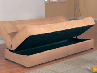 Дитячий диван (84 фото): особливості вибору дивана-тахти і дивани-ліжка в кімнату для дітей, диван-трансформер з системою «акордеон» і «єврокнижка»