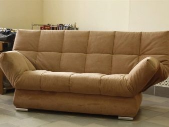 Дитячий диван (84 фото): особливості вибору дивана-тахти і дивани-ліжка в кімнату для дітей, диван-трансформер з системою «акордеон» і «єврокнижка»