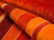 Дитячий диван (84 фото): особливості вибору дивана-тахти і дивани-ліжка в кімнату для дітей, диван-трансформер з системою «акордеон» і «єврокнижка»