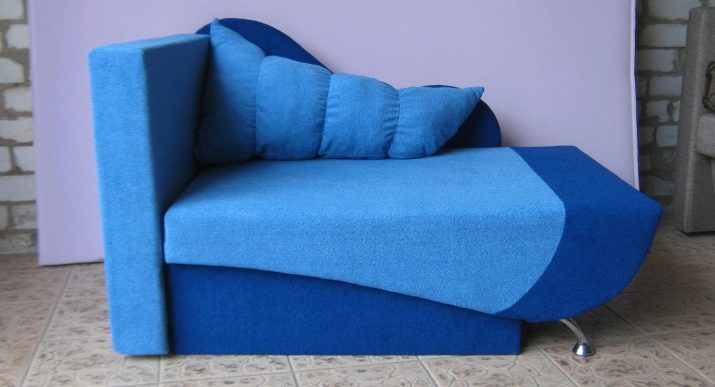 Дитячий диван (84 фото): особливості вибору дивана-тахти і дивани-ліжка в кімнату для дітей, диван-трансформер з системою «акордеон» і «єврокнижка»