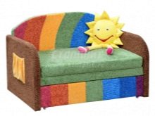 Дитячий диван (84 фото): особливості вибору дивана-тахти і дивани-ліжка в кімнату для дітей, диван-трансформер з системою «акордеон» і «єврокнижка»