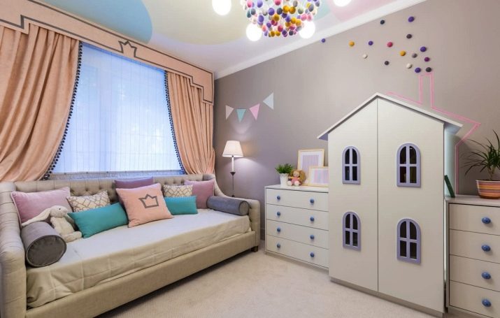 Дитячий диван (84 фото): особливості вибору дивана-тахти і дивани-ліжка в кімнату для дітей, диван-трансформер з системою «акордеон» і «єврокнижка»