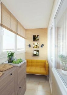 Дивани для балконів та лоджій (65 фото): огляд маленьких канапок з ящиками для зберігання, вибираємо кутові дивани зі спальним місцем, дизайн балкона з вузьким розкладним міні-диваном