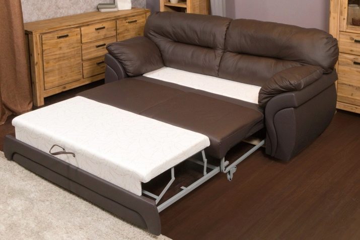 Дивани для маленької кімнати (54 фото): як вибрати компактні стильні дивани для малогабаритних квартир? Невеликі розкладні та інші дивани в інтер’єрі