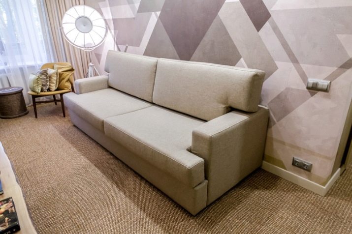 Дивани з рогожки (61 фото): чим тканина краще велюру і шенилла? Сірі і коричневі, кутові і «книжки». Приклади в інтер’єрі. Відгуки