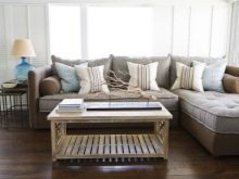 Дивани з рогожки (61 фото): чим тканина краще велюру і шенилла? Сірі і коричневі, кутові і «книжки». Приклади в інтер’єрі. Відгуки