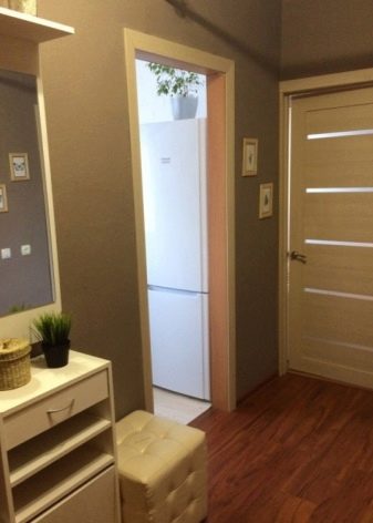 Дизайн передпокою 4 кв. м (42 фото): особливості оформлення інтер’єру коридору 4 метри в довжину в квартирі та гарні рішення