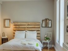 Дизайн спальні 14 кв. м (87 фото): інтер’єр і планування прямокутної кімнати, проект спальні-вітальні в сучасному стилі, розстановка меблів та зонування простору