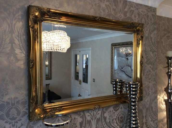 Дзеркала в передпокій (77 фото): великі дзеркала з підсвічуванням в інтер’єрі коридору та інші красиві моделі. Дизайн дзеркал в багеті і кованих дзеркал, інші стильні варіанти