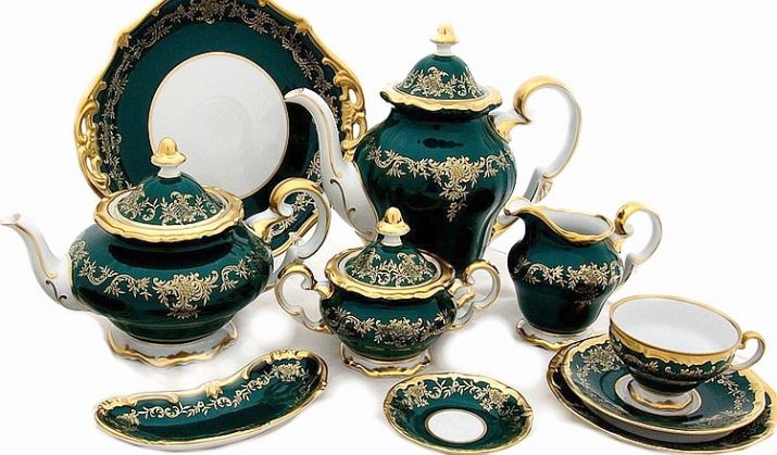 Елітна посуд: опис золотий посуду преміум-класу та брендового посуду з інших матеріалів. Огляд брендів, що виробляють посуд класу люкс