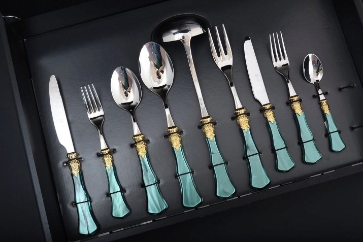 Елітна посуд: опис золотий посуду преміум-класу та брендового посуду з інших матеріалів. Огляд брендів, що виробляють посуд класу люкс