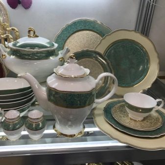 Елітна посуд: опис золотий посуду преміум-класу та брендового посуду з інших матеріалів. Огляд брендів, що виробляють посуд класу люкс