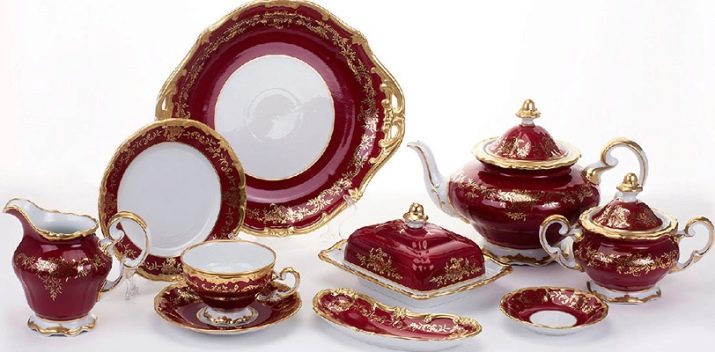 Елітна посуд: опис золотий посуду преміум-класу та брендового посуду з інших матеріалів. Огляд брендів, що виробляють посуд класу люкс