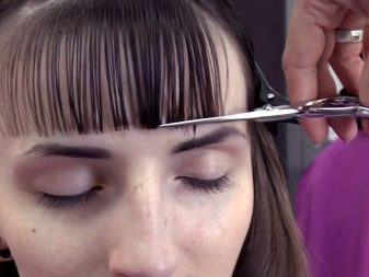 Філіруваний чубчик (93 фото): як правильно зробити косу, пряму і проріджену чубок на бік в домашніх умовах звичайними та філірувальними ножицями?