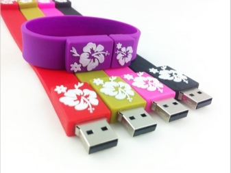 Флешка браслет (22 фото): usb-моделі на руку з логотипом, білі слеп і іншого кольору