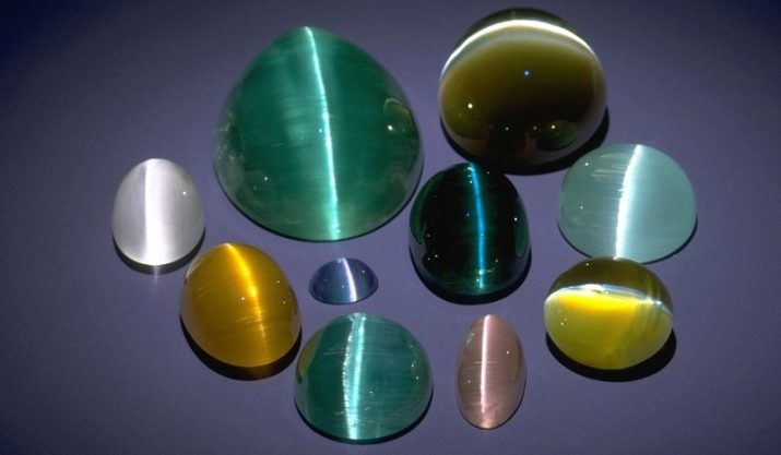 Камінь котяче око (42 фото): як виглядає натуральний мінерал? Значення і магічні властивості, опис рожевих і зелених, блакитних і білих каменів