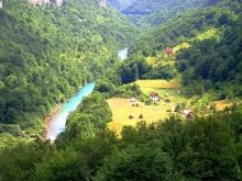 Каньйони річки Тара (43 фото): як дістатися до річки? Цікаві місця і особливості каньйонів