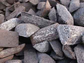 Казан для індукційної плити: огляд чавунних моделей з опуклим і плоским дном. Як вибрати і доглядати за ними?