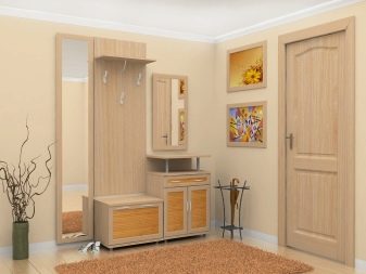 Колір передпокою (71 фото): жовта і червона, бузкова і жовта, фіолетова і помаранчева, поєднання кольорів в інтер’єрі коридору