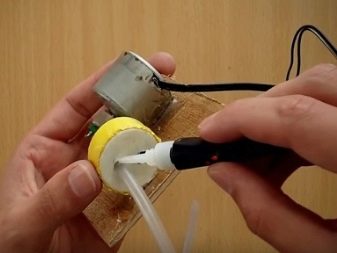 Компресор для акваріума своїми руками (26 фото): як зробити акваріумний аератор з підручних засобів? Саморобні компресори з кулера та інших матеріалів