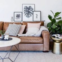 Коричневі дивани (63 фото): кутові і прямі моделі в інтер’єрі. Дивани темно – та світло-коричневого кольору. Поєднання зі шторами і шпалерами