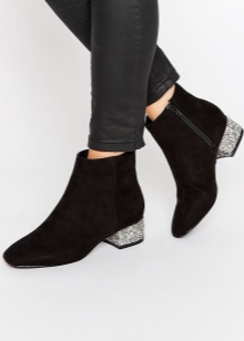 Короткі ботильйони (22 фото): з чим носити моделі на високому каблуці