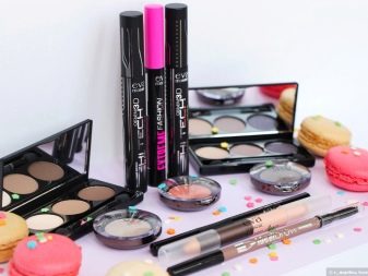 Косметика Eva Mosaic: огляд косметики з Росії, відгуки візажистів