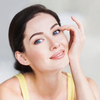 Косметика Lancome: набори декоративних і уходових косметичних засобів, відгуки косметологів