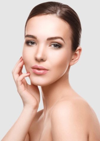 Косметика Lancome: набори декоративних і уходових косметичних засобів, відгуки косметологів