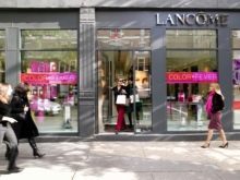 Косметика Lancome: набори декоративних і уходових косметичних засобів, відгуки косметологів