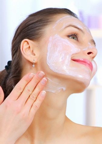 Косметика від пігментних плям на обличчі: вибираємо відбілюючий засіб проти пігментації. Огляд виробників: Floresan «Білий льон», Bioscreen та інші