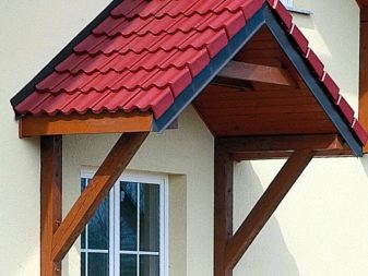 Козирок на балкон (39 фото): оформлення навісу над балконом останнього поверху, огляд балконних козирків з полікарбонату та кованих навісів